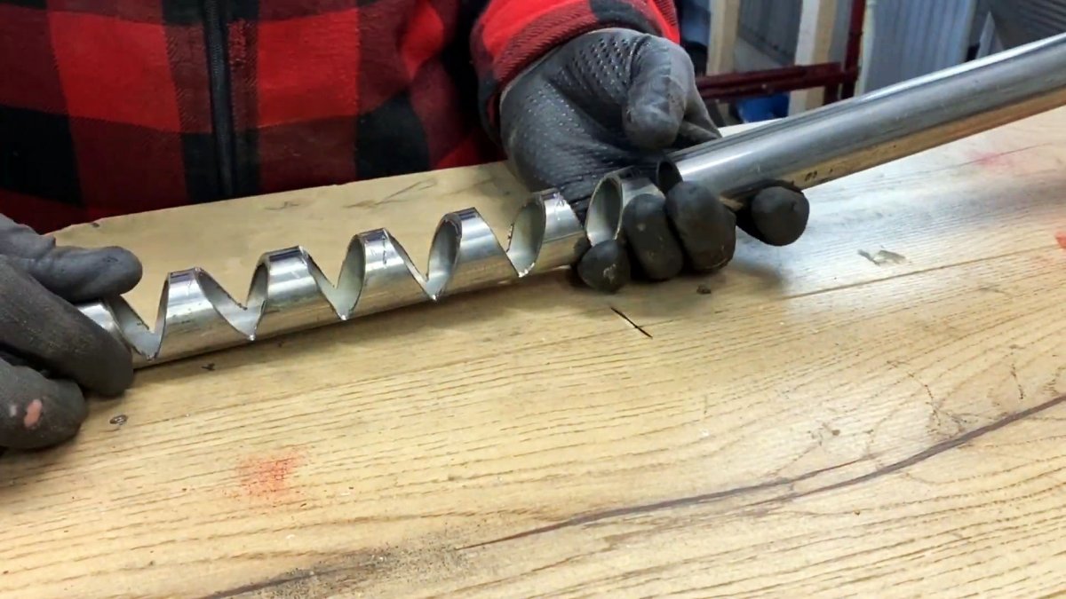 Как согнуть трубу без трубогиба: способы, основные хитрости, инструкция по сгибу разных материалов