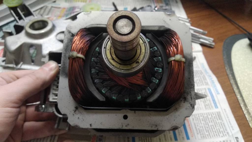Как разобрать двигатель от стиральной машины