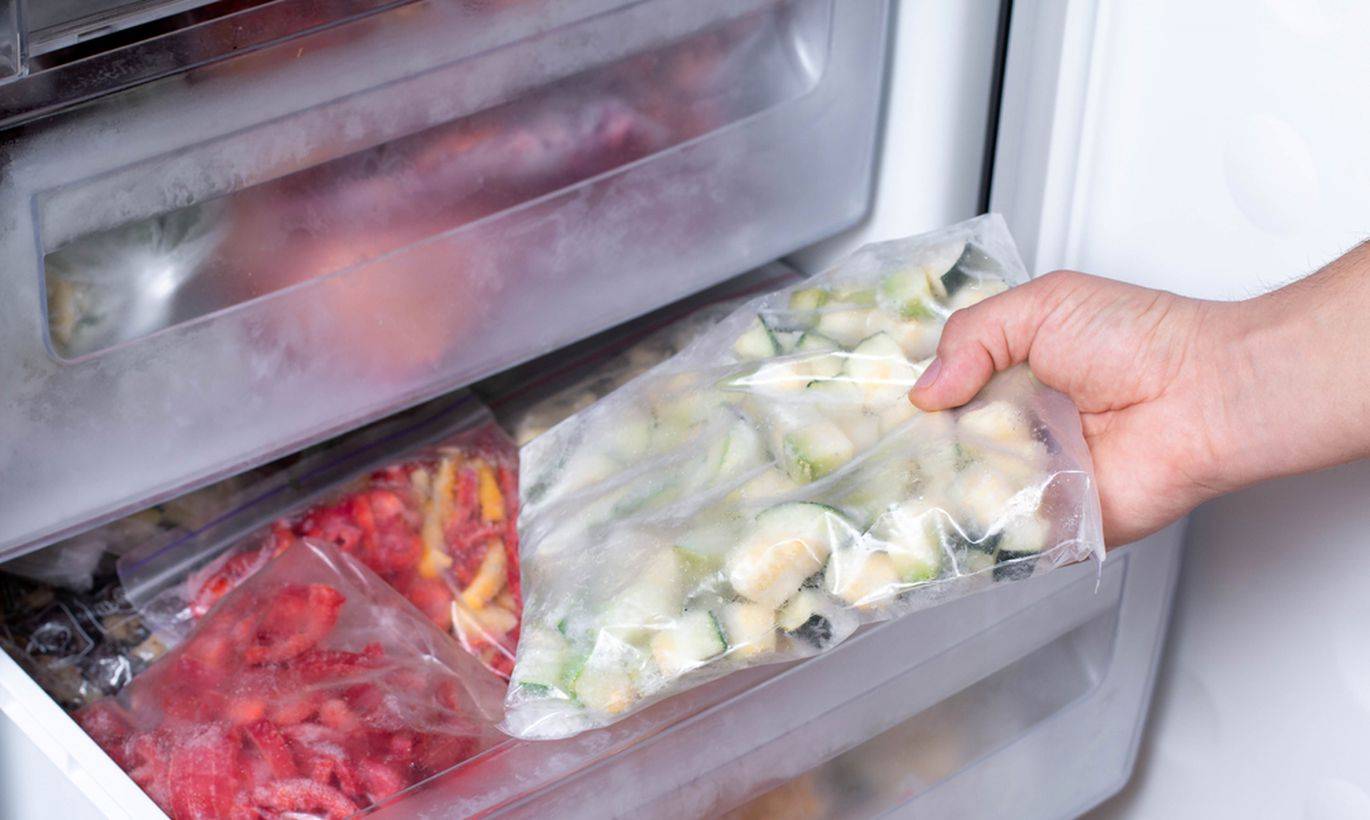 Какие овощи можно замораживать на зиму в домашних условиях: советы, отзывы + видео