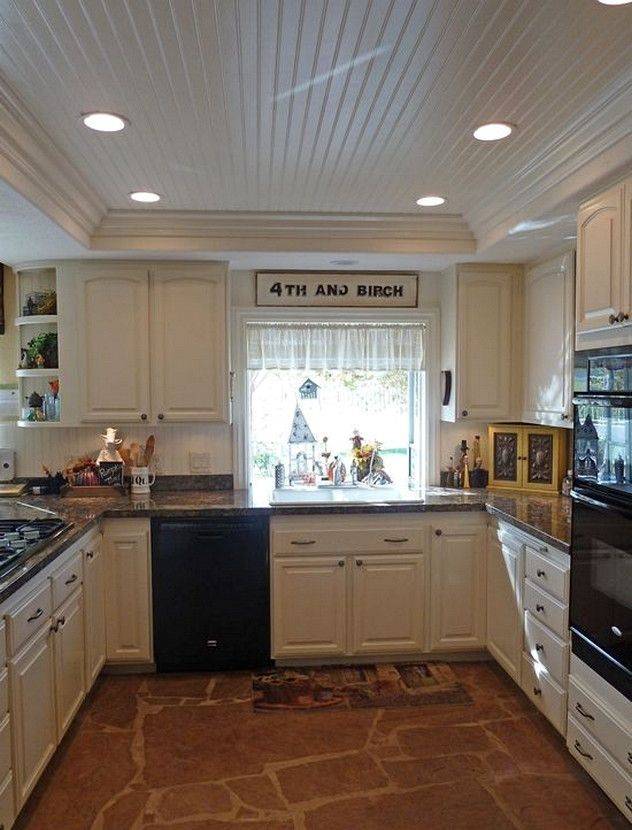 Какой потолок лучше сделать на кухне (66 фото): кухня с газовой плитой