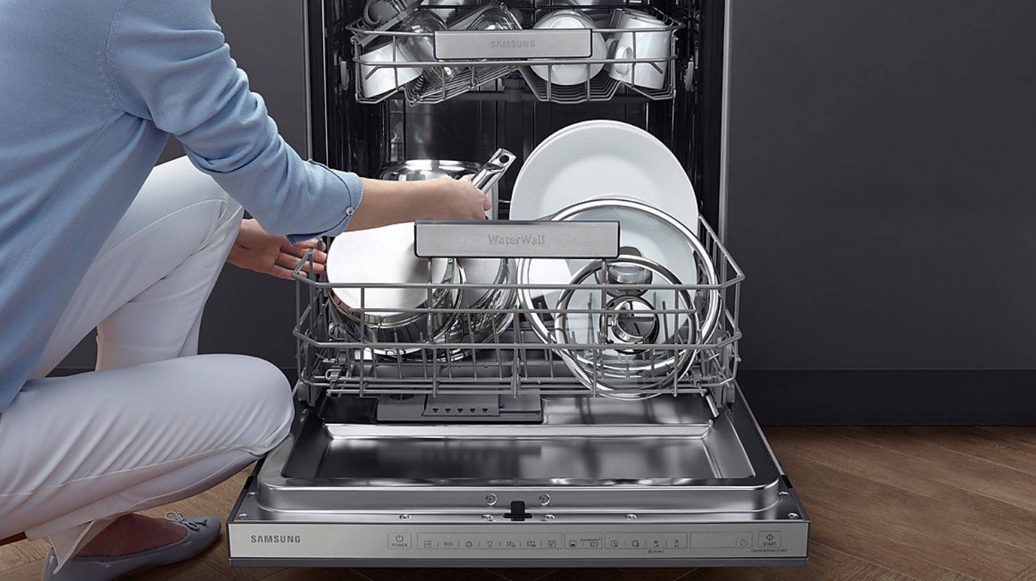 Dishwasher перевод. Посудомоечная машина самсунг 45. Посудомоечная машина Samsung dw50r4050fs. Машинка посудомоечная самсунг. Посудомоечная машина Samsung dw60m9550bb.