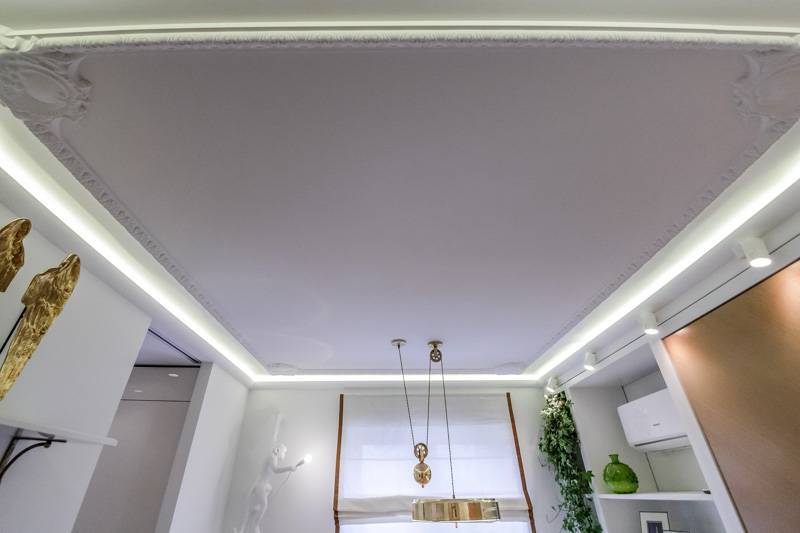 Как визуально увеличить высоту потолка в квартире и доме - фото