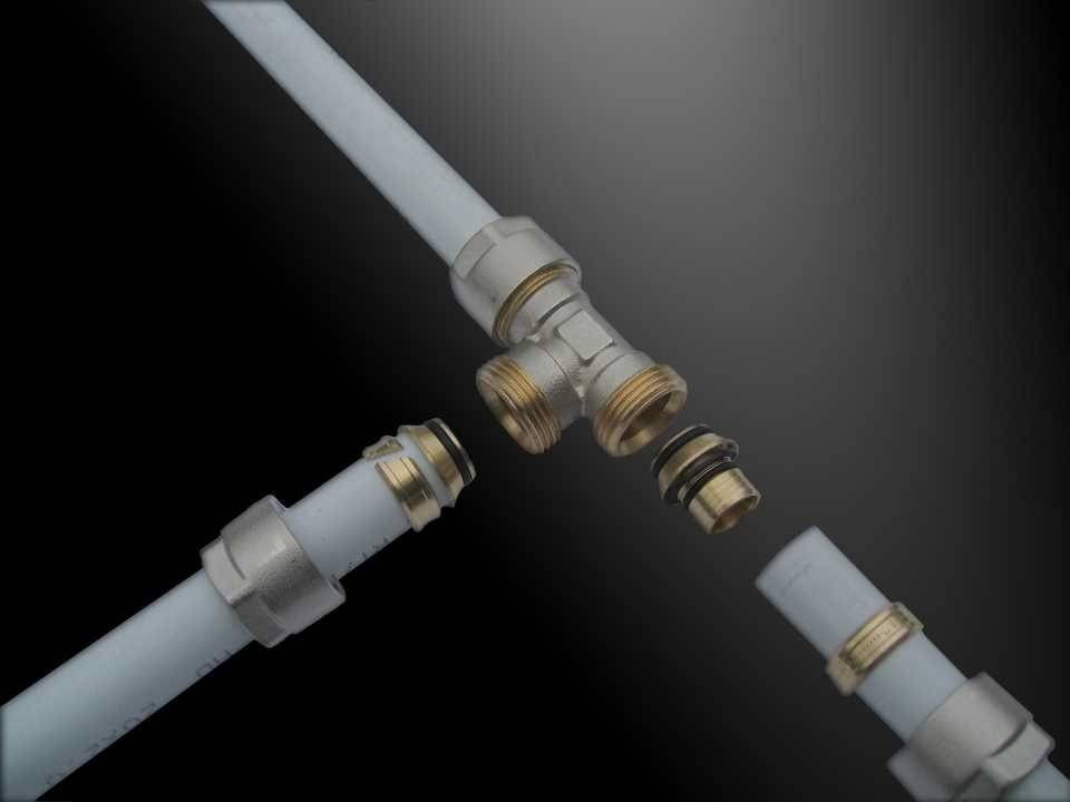 Пресс-фитинги для металлопластиковых труб
