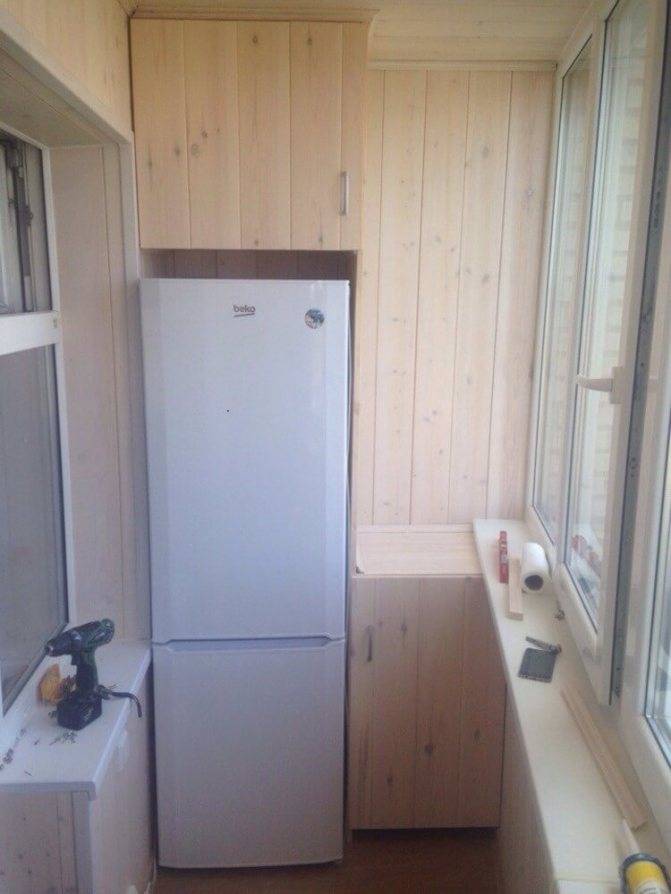 Можно ли холодильник ставить на балконе зимой: мнение экспертов