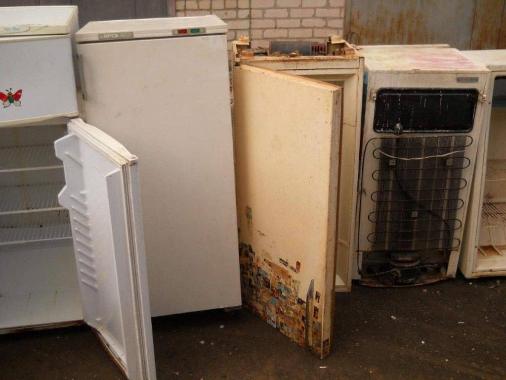 Как утилизировать холодильник? куда деть старую технику?