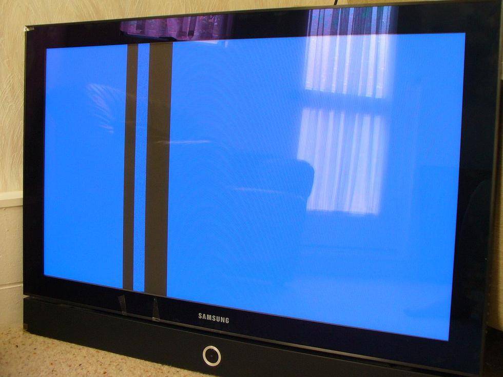 Полосы на экране телевизора - причина и как убрать их тарифкин.ру
полосы на экране телевизора - причина и как убрать их