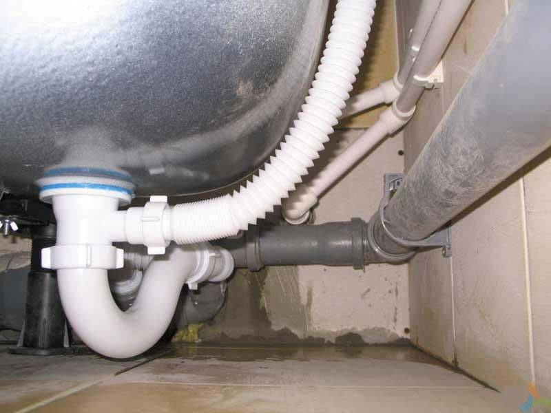 Как подключить душевую кабину к водопроводу: обустраиваем ванную комнату без помощи сантехников