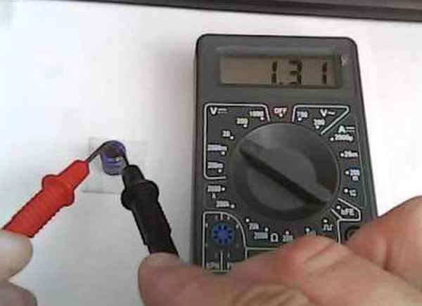 Как проверить конденсатор мультиметром - инструкция 2021