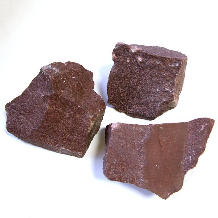 Малиновый кварцит для бани - уникальный камень для печи