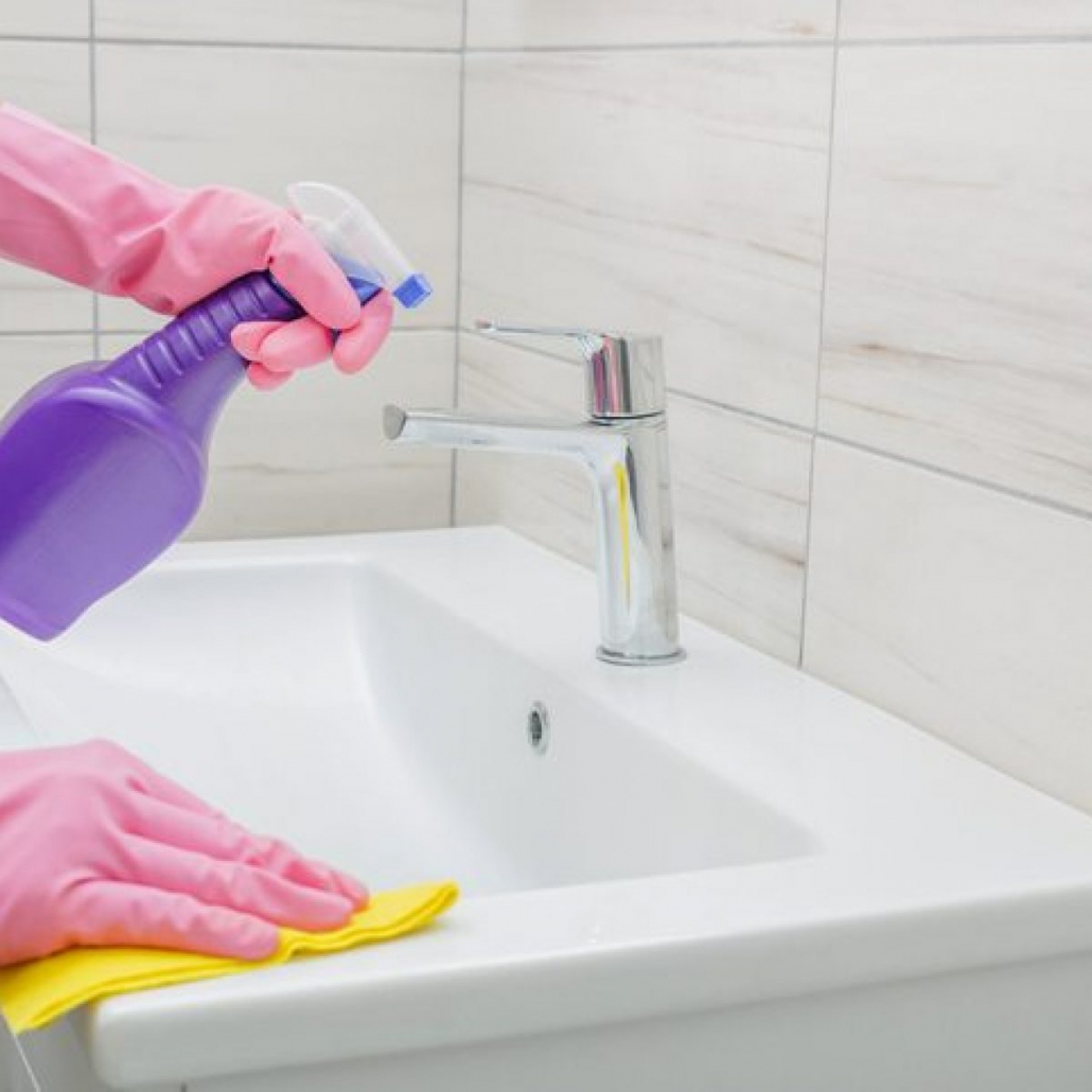 Уборка в ванной комнате, как ухаживать правильно - фото примеров