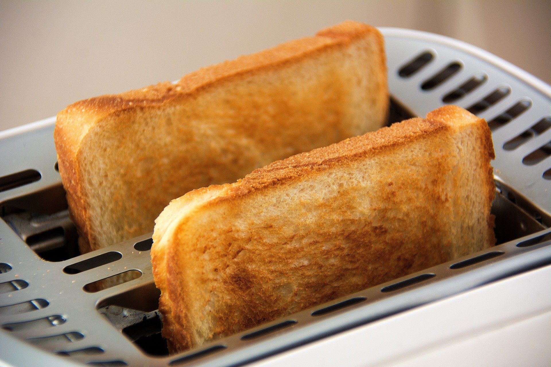 Диетическая ловушка: почему с тостовым хлебом лучше быть поосторожнее: новости, рацион питания, хлеб, здоровье, секреты, эксперты, диеты и кулинария