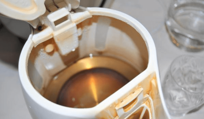 Как очистить чайник от ржавчины внутри, лимонная кислота от ржавчины, как избавиться от налета в чайнике