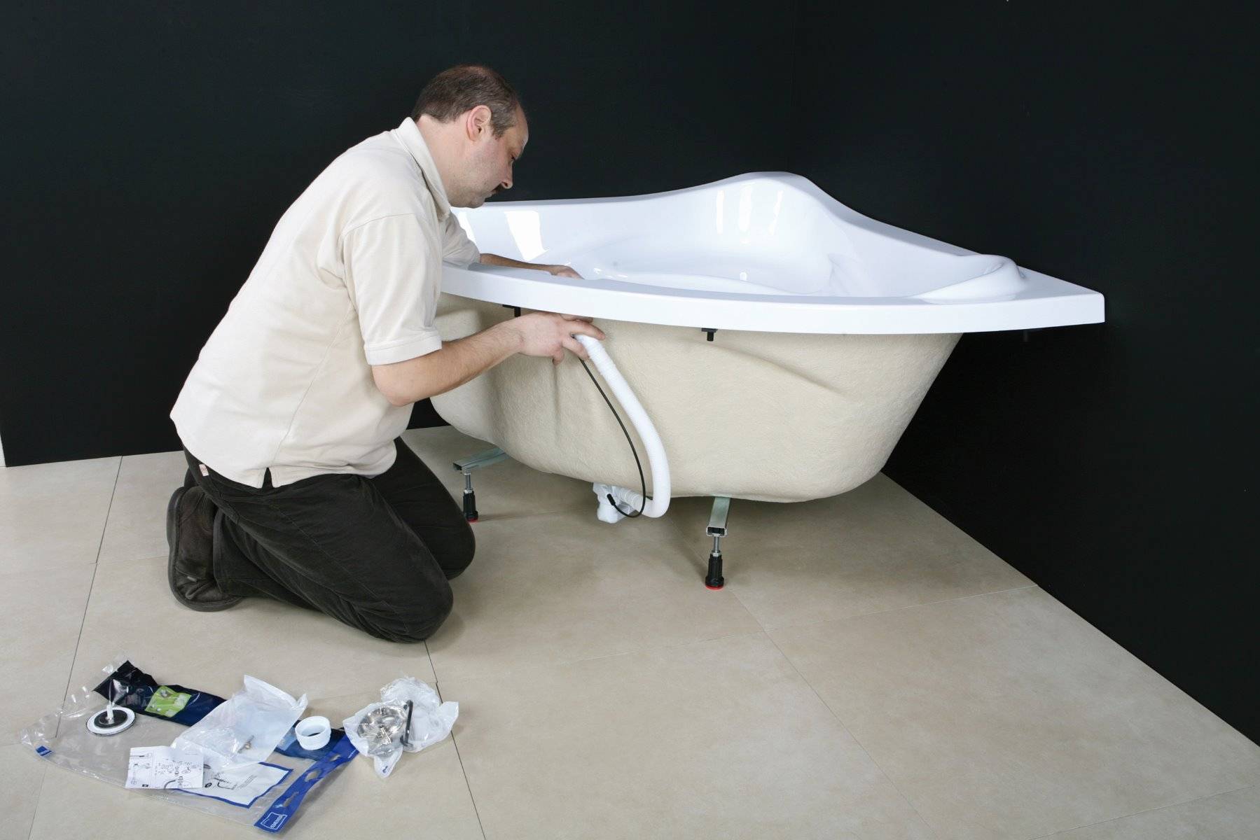Основные требования к размерам при установке акриловых ванн