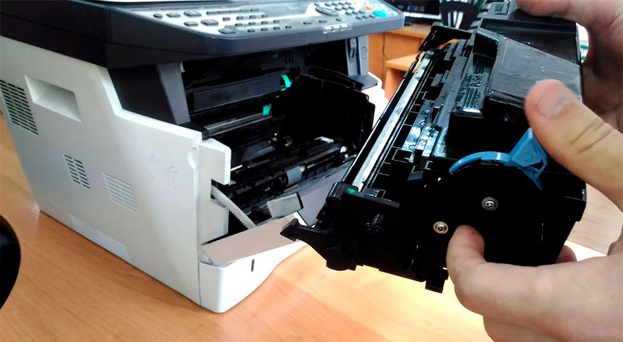 Как самостоятельно заменить картридж в принтере?