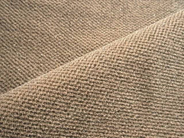 Ткань шенилл для дивана: плюсы и минусы