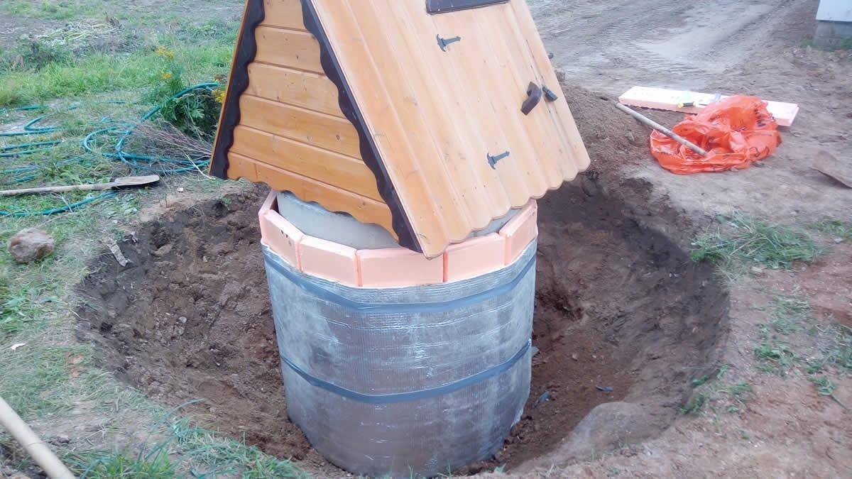 Утепление колодца из бетонных колец своими руками: водопроводного, канализационного