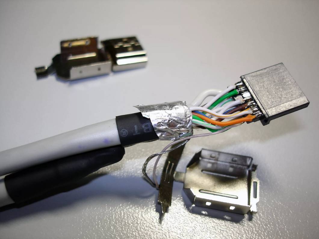 Переходники самодельные. Распиновка HDMI разъема на USB. Экранированный кабель юсб. Распайка кабеля для 4g модема. USB удлинитель для 4g модема.