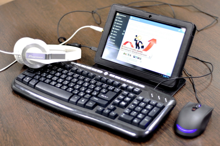Как подключить мышку к планшету через Wi-Fi или USB