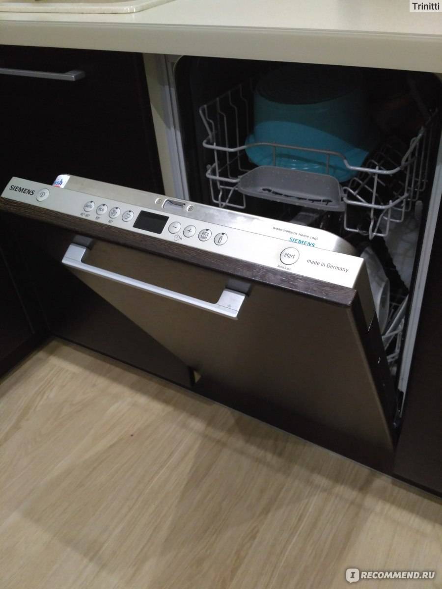 Gorenje gs62040s. Посудомоечная машина Siemens SR 64m001. Посудомойка Siemens 45 см встраиваемая сборка. Посудомоечная машина Siemens SR 66t099. ПММ Сименс 60 см сзади.