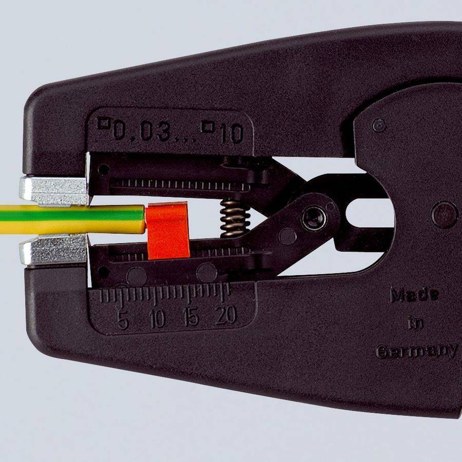 Инструмент для снятия изоляции с проводов: все про устройства для зачистки кабеля