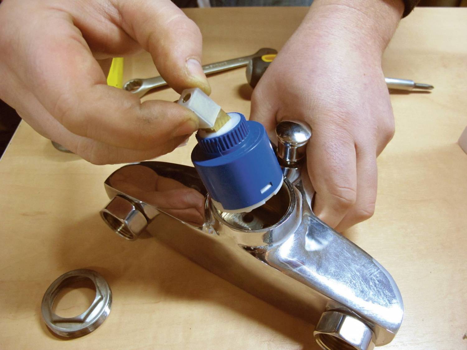 Ремонт смесителя своими руками — как починить краны в ванной