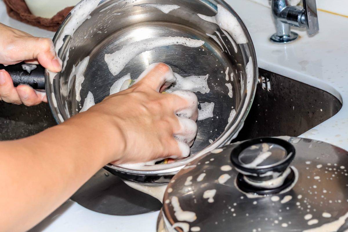 Как очистить пригоревшую кастрюлю из нержавейки – пригорело варенье