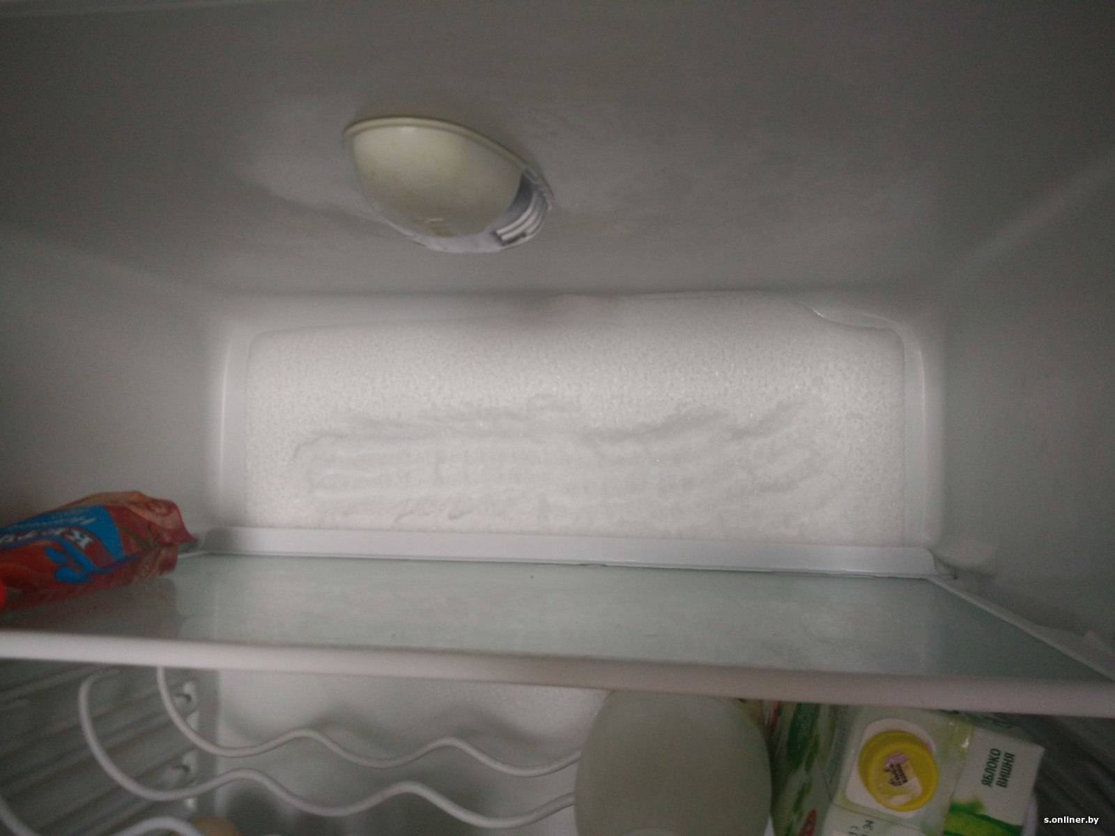 Почему намерзает задняя стенка холодильника бирюса