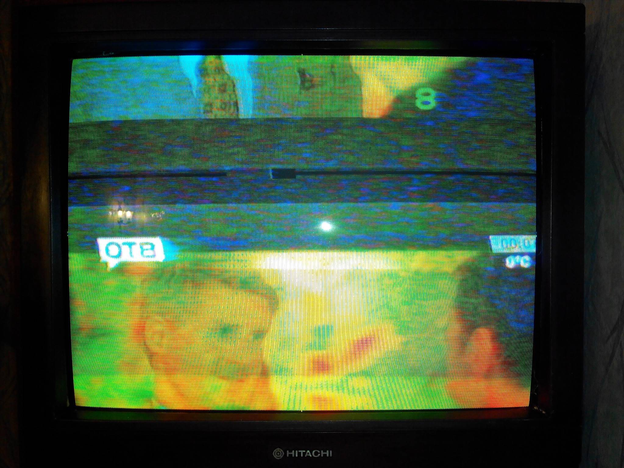 Телевизор плохо показывает, помехи, полосы, нарушение цвета