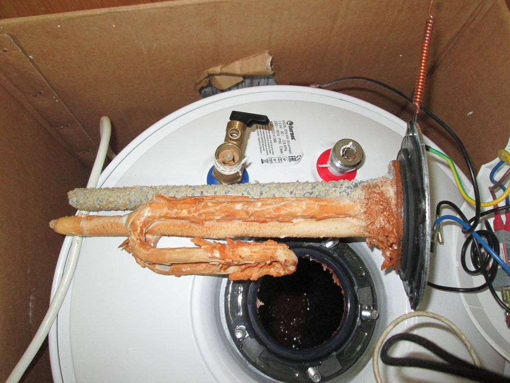 Ремонт проточного водонагревателя своими руками - причины неисправностей в газовых и электрических моделях и ремонт