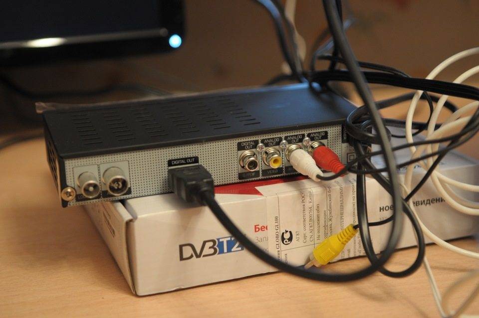Можно ли подключить цифровую приставку dvb-t2 к монитору