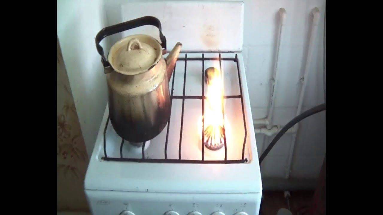 Почему коптит газовая плита в квартире и на даче – причины и их устранение