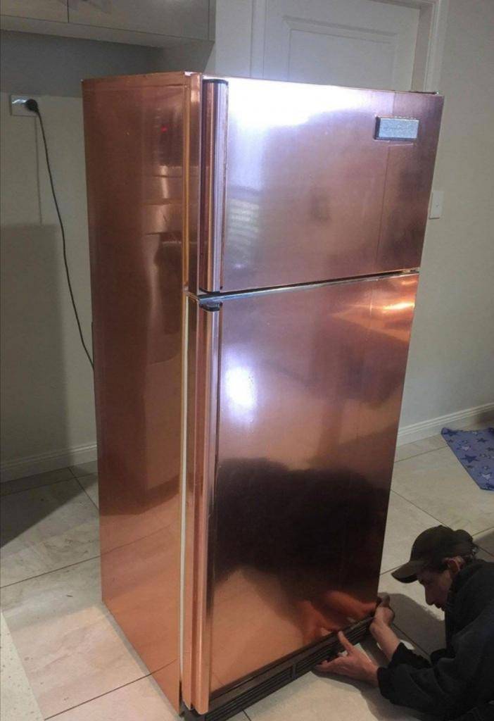 Самоклеющейся пленка на холодильник - как обклеить виниловой