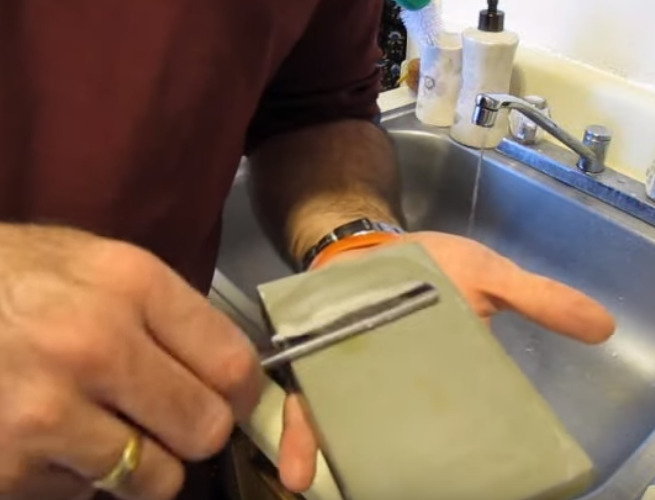 Как заточить ножи для электробритвы в домашних условиях